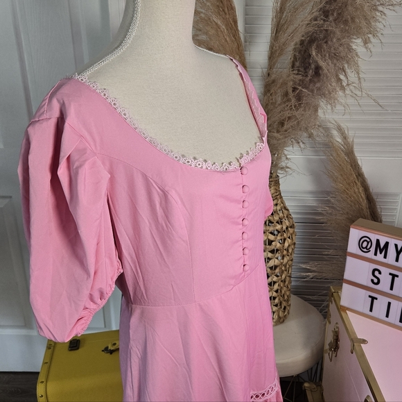 ADORABLE VICTORIAN STYLE DRESS 💕 - Picture 6 of 15